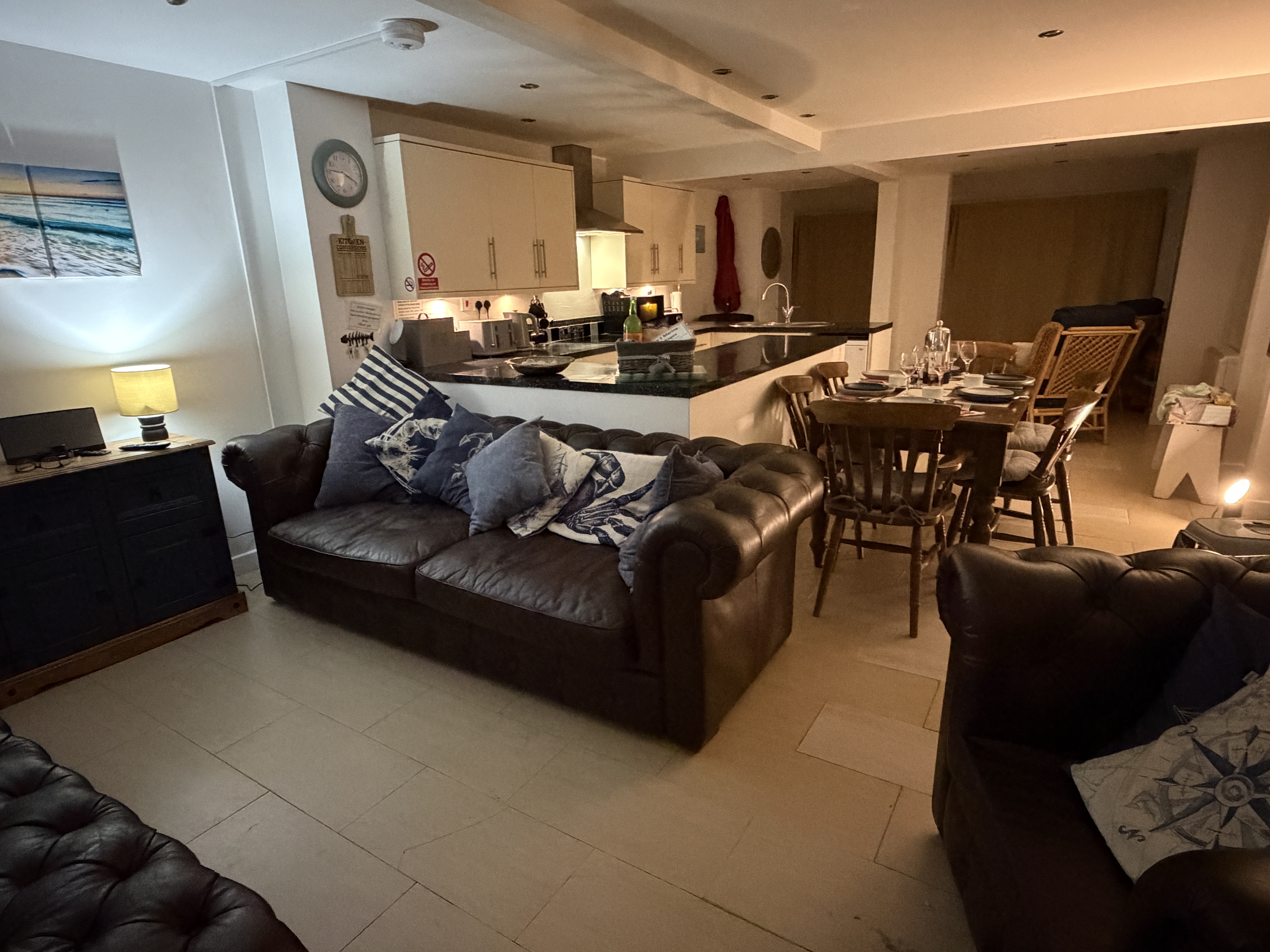 lounge-area